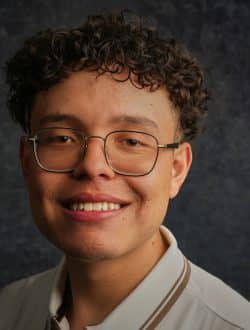 Marco Alfonso Vinueza Bustamante