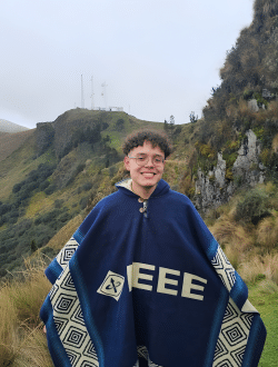 Marco Alfonso Vinueza Bustamant