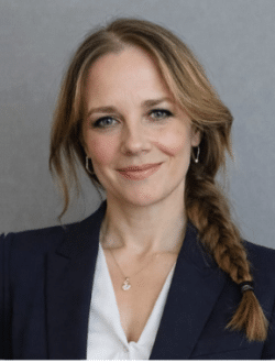 Elodie Claire Strupiechonski 